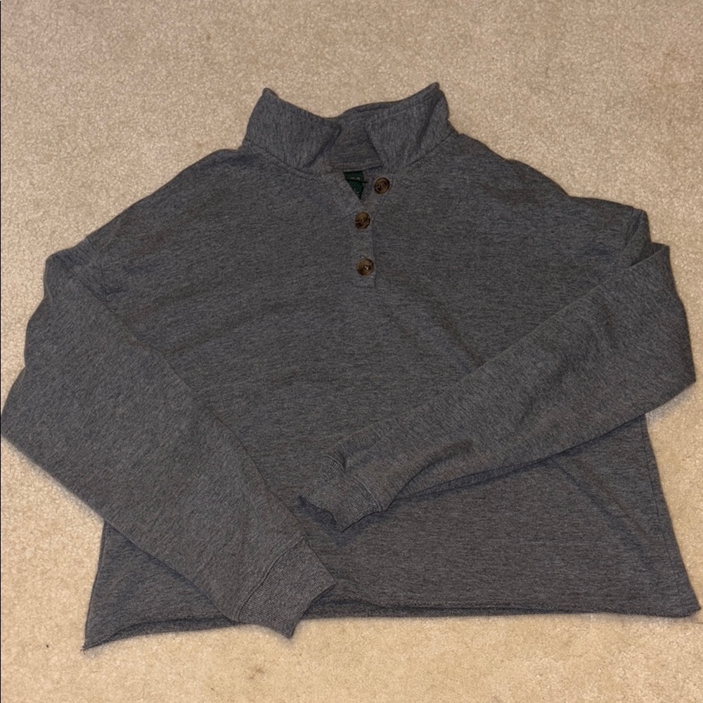 Wild Fable Gray Button-Up Cropped Sweatshirt